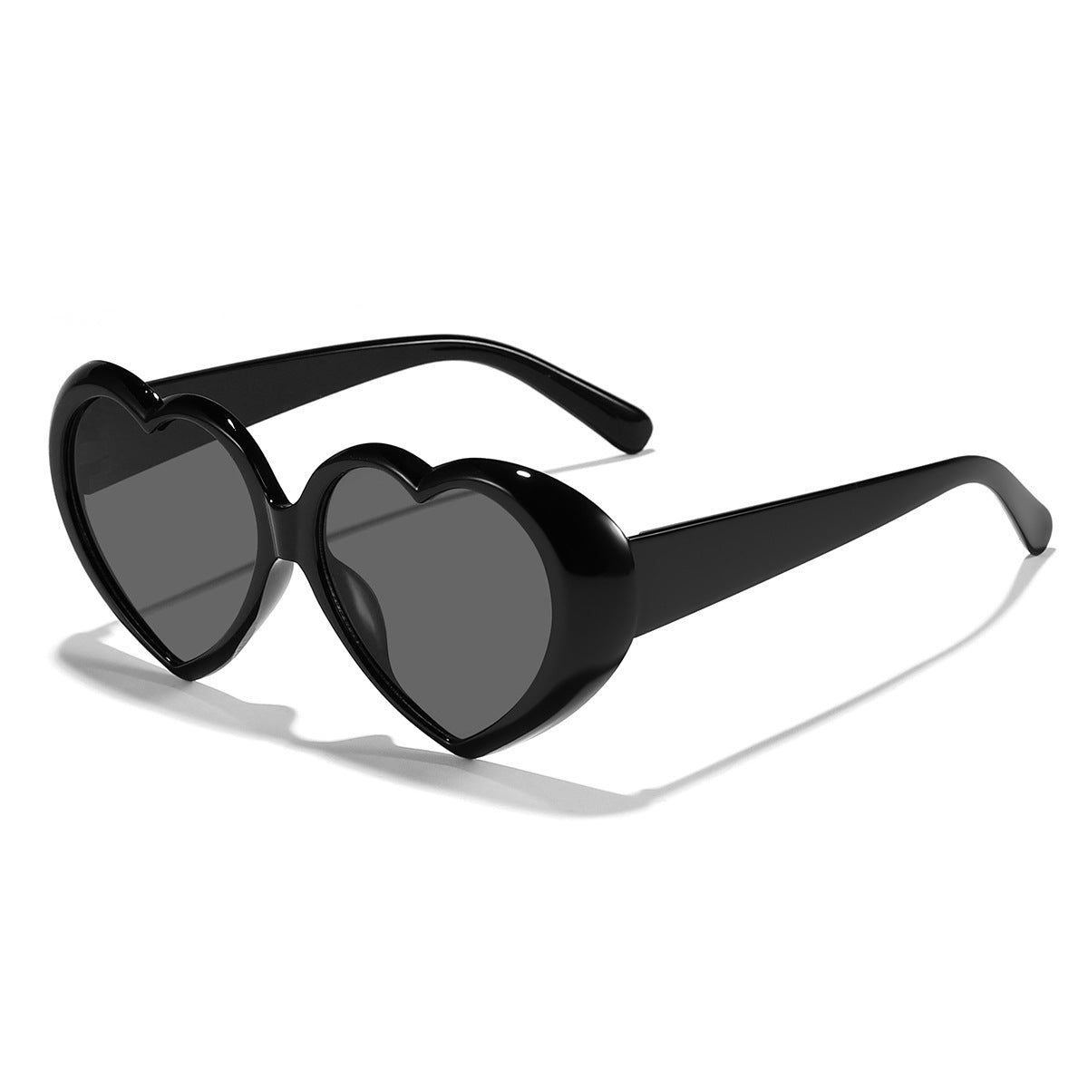 Wholesale Valentine's Day large frame peach heart fashion sunglasses Internet celebrity seaside vacation sun protection Sunglasses
